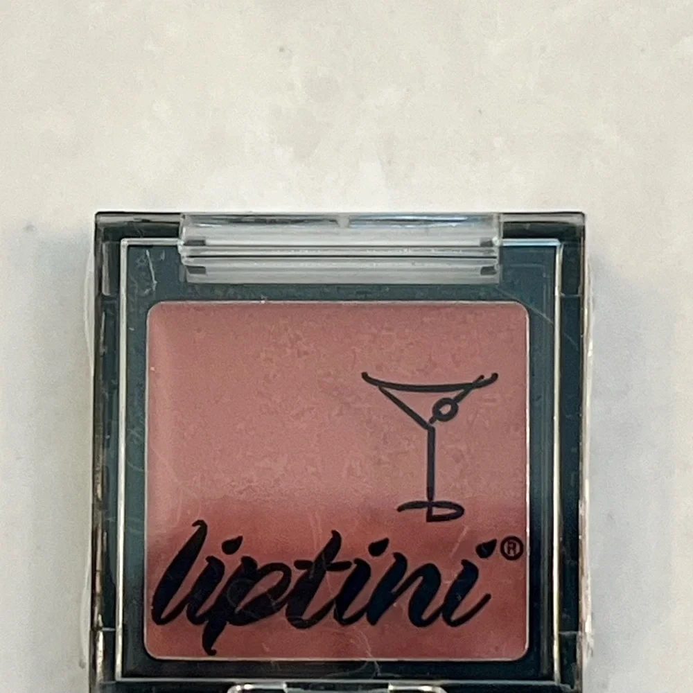 Makeup Bundle Ipsy & Birchbox Samples & Zipper Pouch Paula's Choice, The Balm